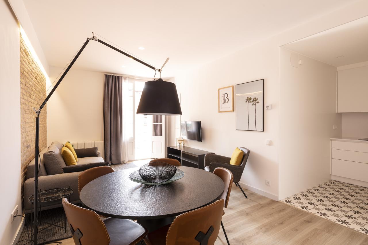 Aspasios Sagrada Familia Apartments บาร์เซโลนา ภายนอก รูปภาพ